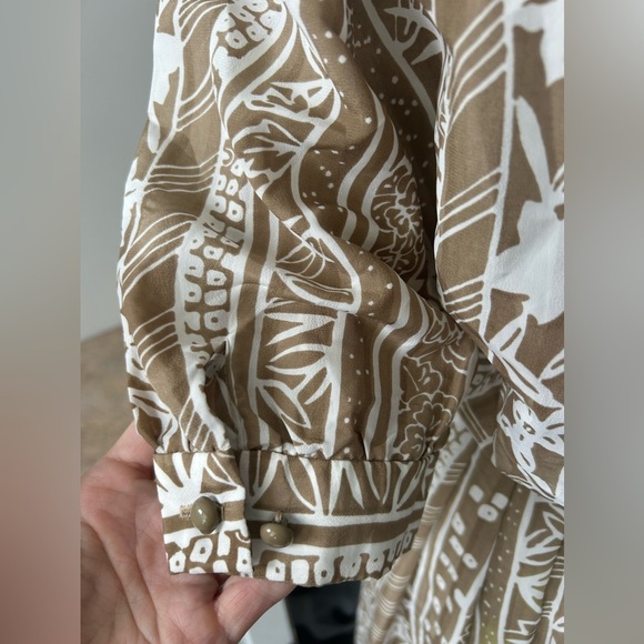 Vintage The Wilroy Traveller NY Elegant Tan Patterned Dress size 8 - Picture 7 of 15